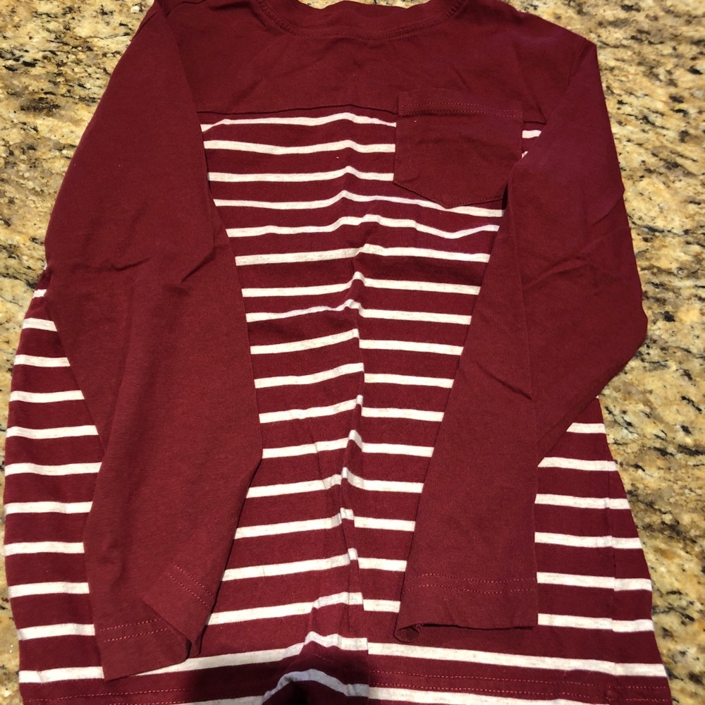 Long sleeve tee
